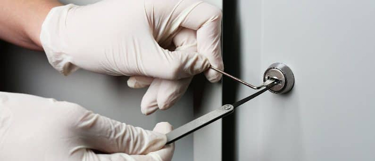 Commercial Emergency Locksmith Strawberry